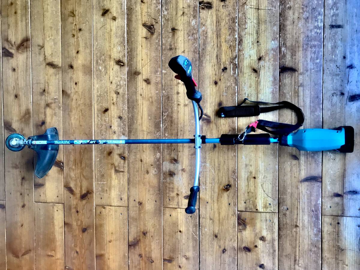 マキタ(Makita) 充電式草刈機　MUR369UD 　刈払機　18V ＋ 18V ＝ 36V