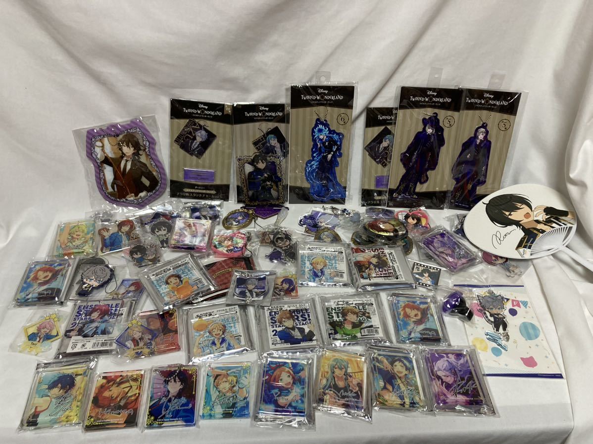 キャラクターグッズ あんスタ 10周年 展示会 司 レオ 泉 凛月 嵐