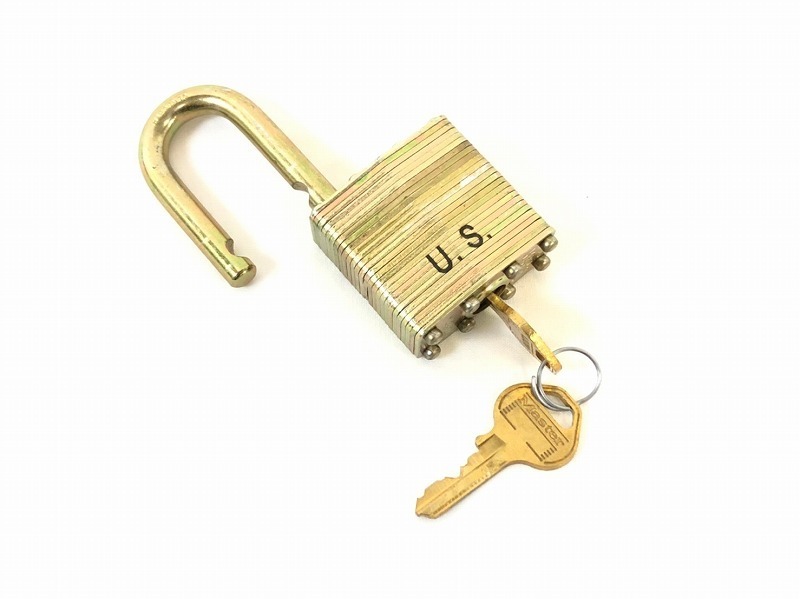 ルイヴィトン パドロック 鍵 南京錠 10 LOUIS VUITTON - 『LOUIS