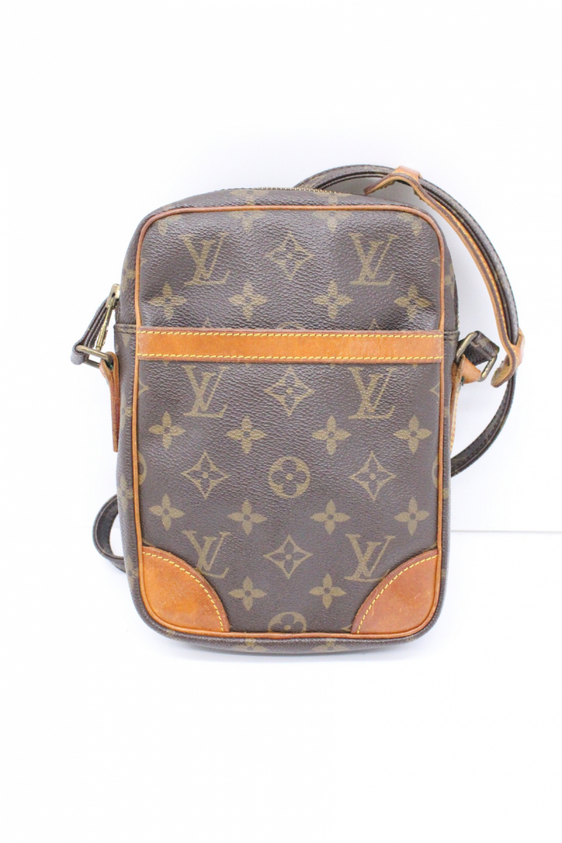 【本物保証，定番人気】 ト葛 ②ルイ ヴィトン LOUIS VUITTON モノグラム ダヌーブ ショルダーバッグ ショルダーポーチ ポシェット M45266 CA174EWL64(ポシェット)｜売買されたオークション情報、yahooの商品情報をアーカイブ かばん、バッグ