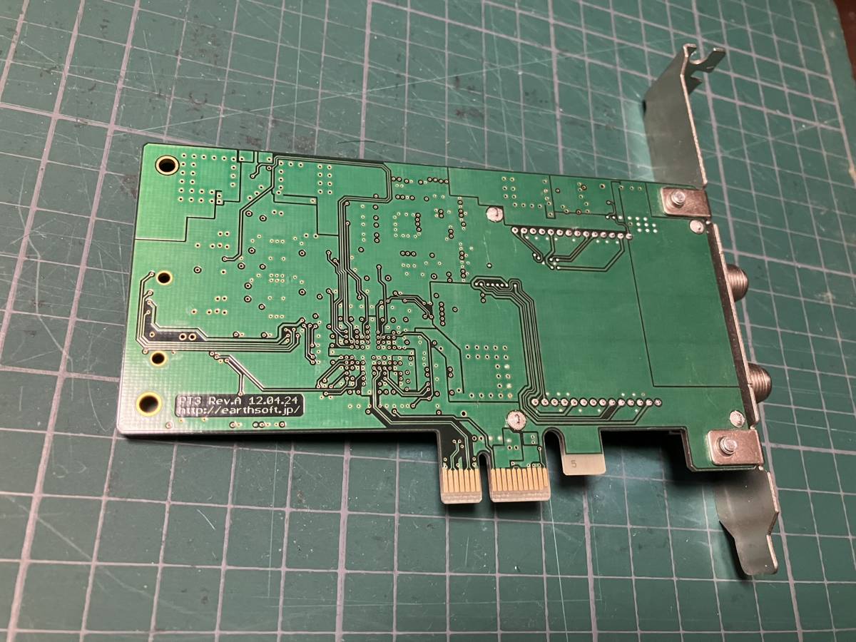 アースソフト　PT3　REV.A　箱無し　ロープロファイルプラケット無し　◆