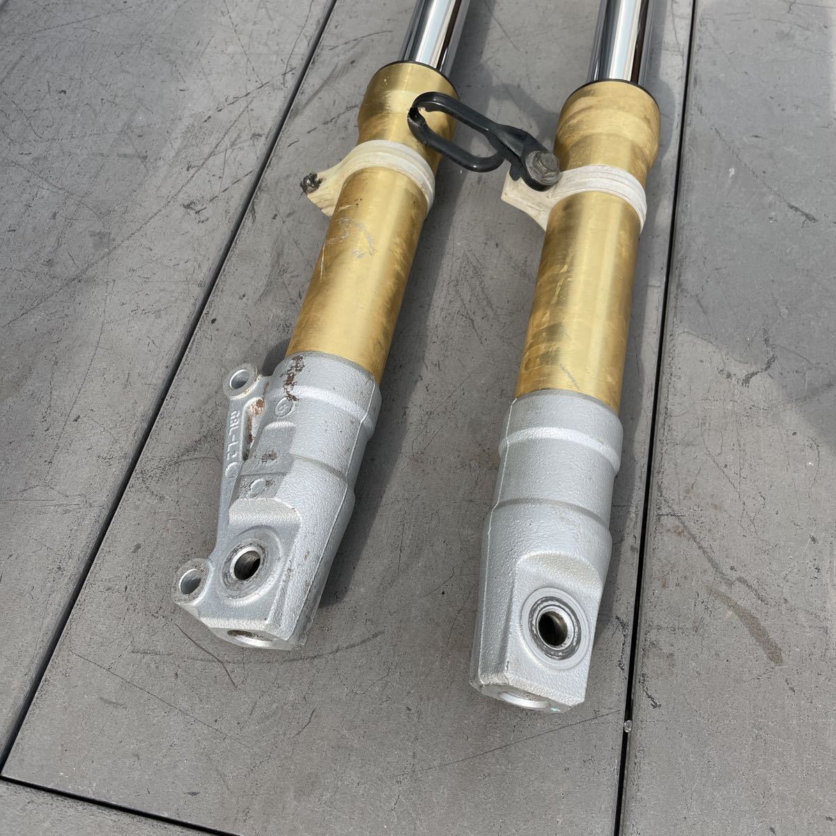 355】 AF35 ライブDIO ZX 純正 フロントフォーク フロント