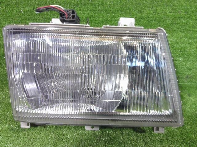 キャンター PA-FE70BB 右ヘッドライト　コイトー　100-87554　レベライザー作動不良　光軸調整は可能　ジャンク品
