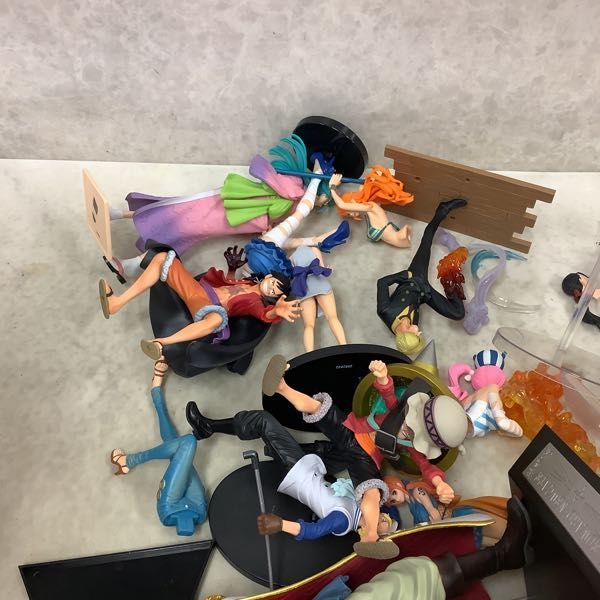 1円〜 訳あり ジャンク ONE PIECE ルフィ エース ナミ サンジ ゾロ 他