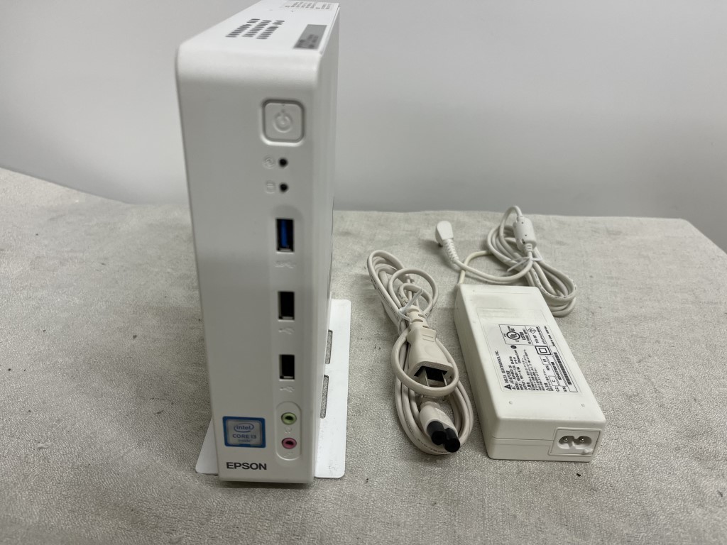 O○EPSON○Endeavor ST180E○Core i7-6700T(2.8GHz)⁄16G⁄500G