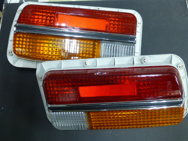 スバル☆VIVIO☆ヴィヴィオ ☆WX-R☆ヘッドライト左右