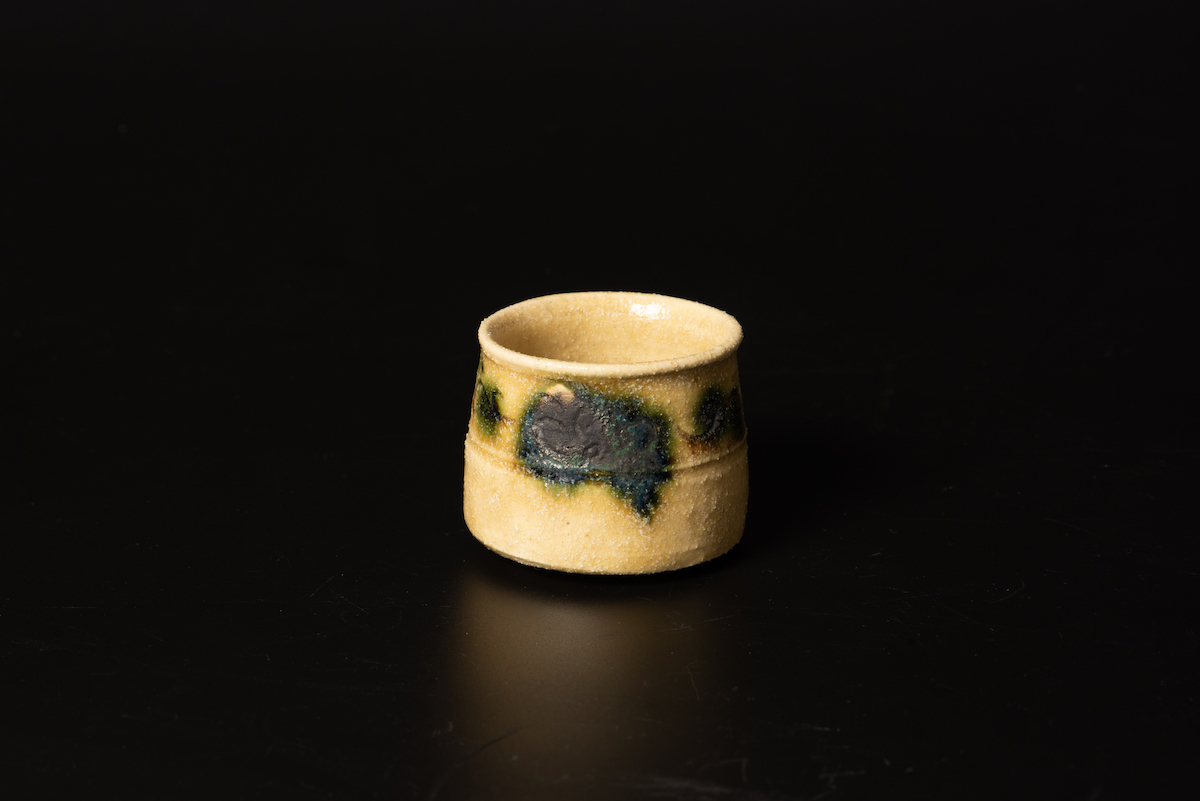 猪口 検索:美濃⁄桃山⁄酒器⁄茶道⁄織部⁄黄瀬戸⁄志野⁄御深井⁄陶 美濃⁄桃山 