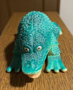 ガマクジラ ソフビのYahoo!オークション(旧ヤフオク!)の相場・価格を