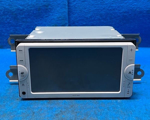 トヨタアクア nhp10純正フルセグ9インチカーナビ NSZT-Y66T トヨタ