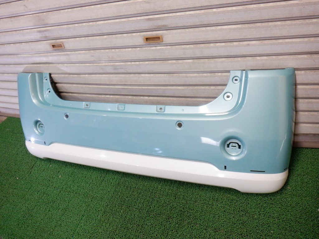 美品 ムーブキャンバス LA800S/LA810S リアバンパー 52159-B2A60