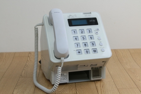 【NTT東】（PてれほんC）公衆電話機　2007年製　ジャンク扱い　管ざ7447