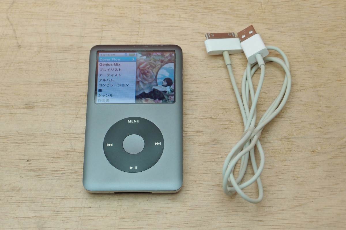 ジャンク☆Apple iPod Classic 160GB シルバー第6世代公式認定