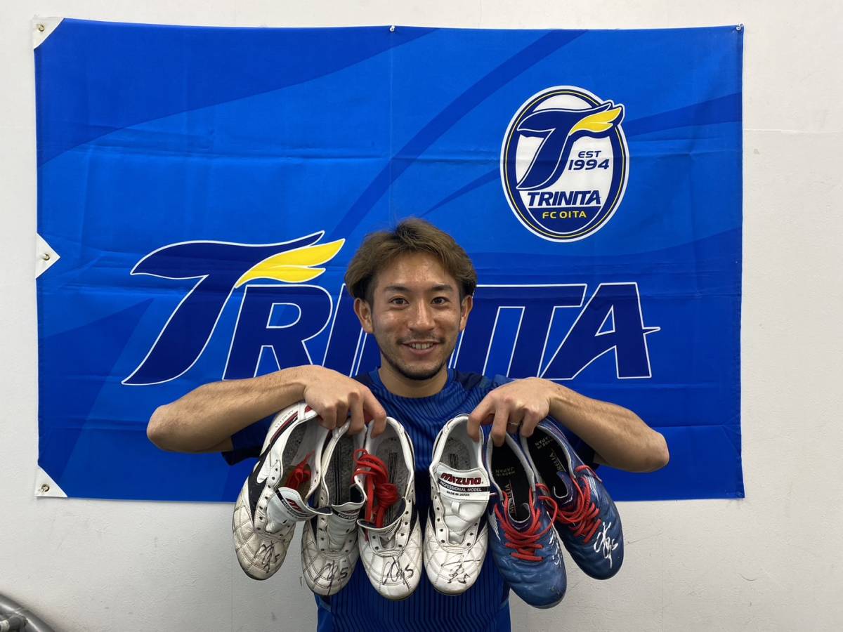 【実使用】中川寛斗選手 支給スパイク PUMA KING 大分トリニータ エポック社の公式オンラインショップです。Jリーグ⁄2025年⁄大分