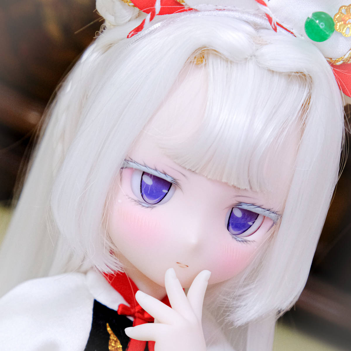 砂海＊ DDH-29 SW セミホワイト肌 カスタムヘッド ＋自作デカールアイ 