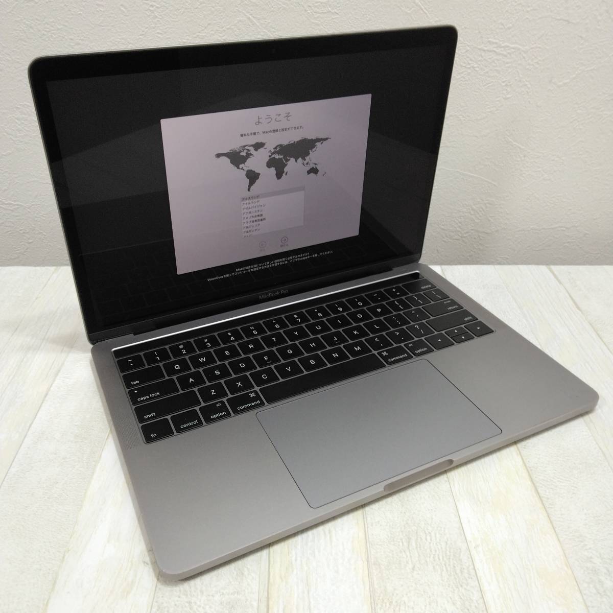 Apple MacBook A1706 本体― ジャンク品 送料無料! Apple MacBook Pro A1706 詳細不明 本体のみ 動作未チェック