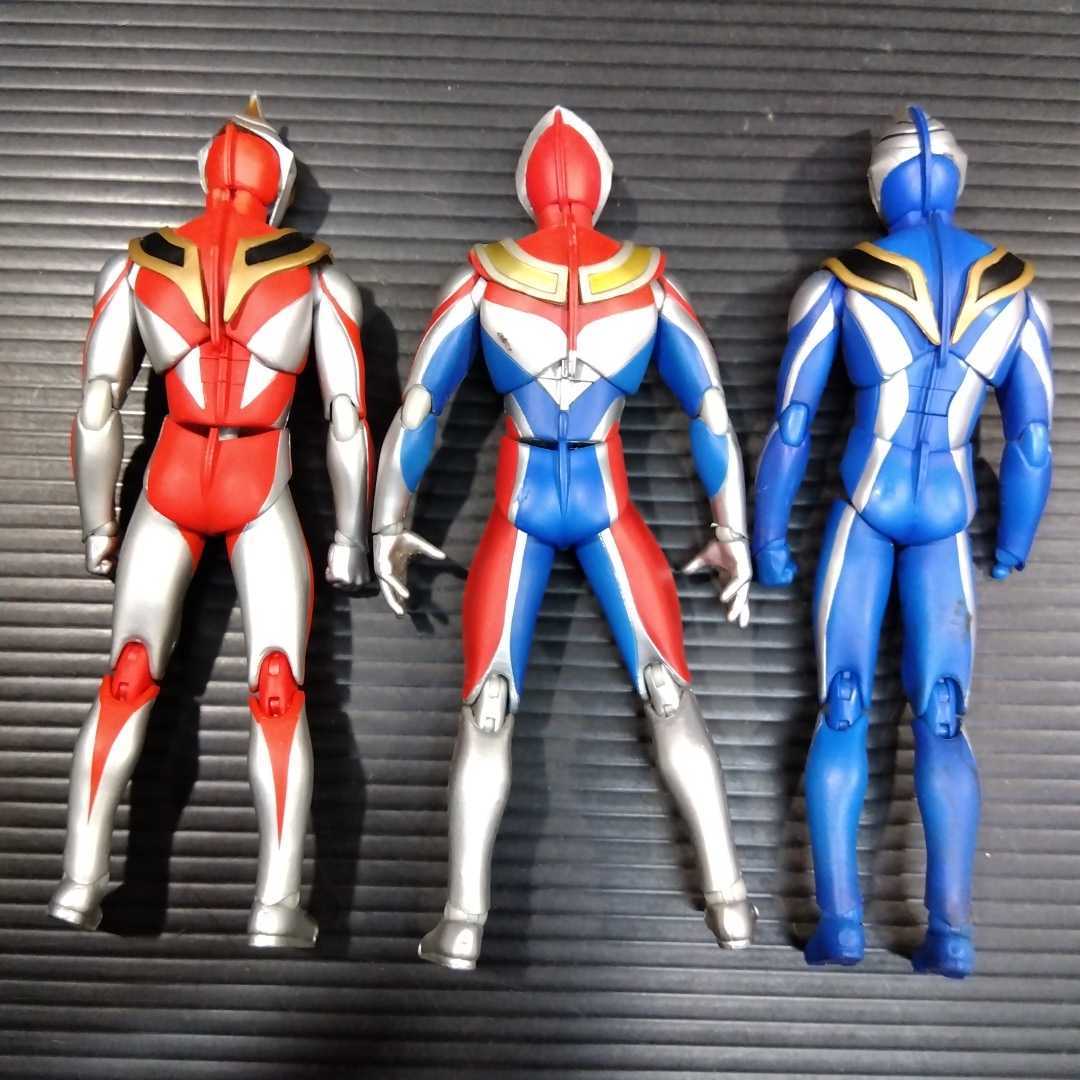 3体まとめて ULTRA-ACT ウルトラマンダイナ フラッシュタイプ ガイア 