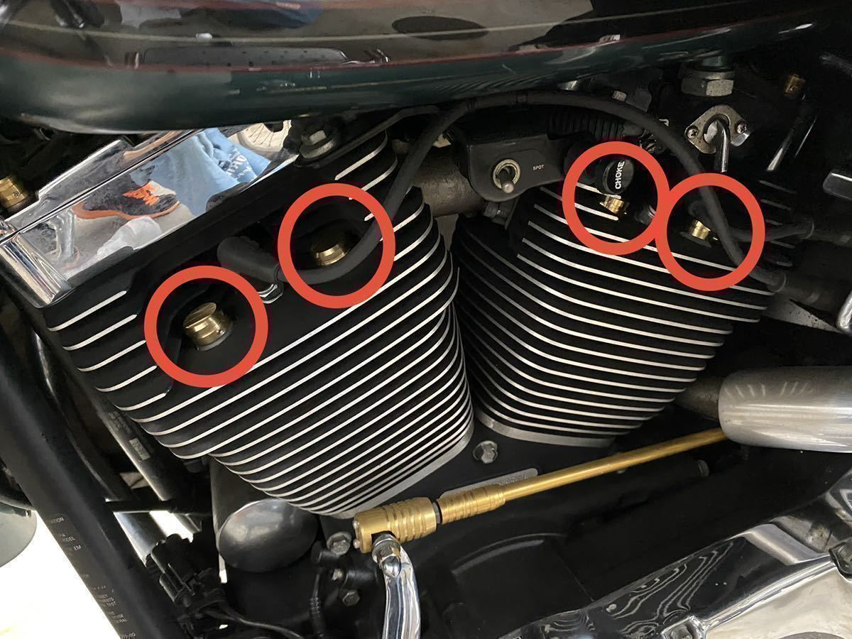 ハーレー　ヘッドボルトカバー　4個セット！　プラグ横　真鍮　BRASS ツインカム 88 などに！ | ツインカム ヘッドボルトカバー プラグ バイク Specialties