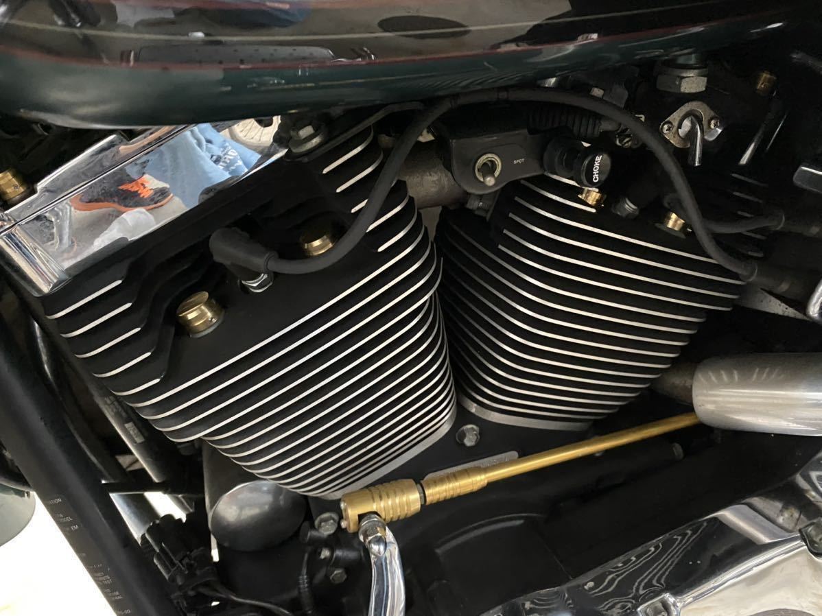 ハーレー　ヘッドボルトカバー　4個セット！　プラグ横　真鍮　BRASS ツインカム 88 などに！ | ツインカム ヘッドボルトカバー プラグ バイク Specialties