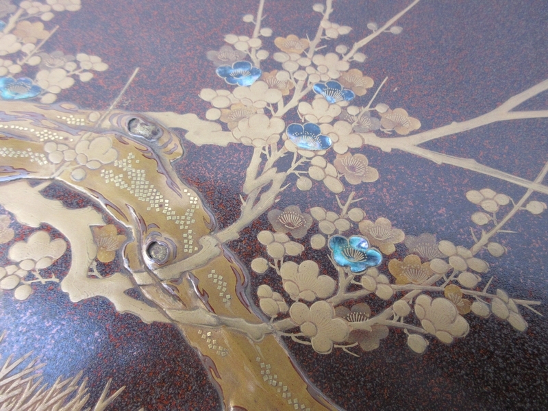 文箱 □ 光琳 蒔絵 [梅 生垣 琵琶 草花] 金梨地 螺鈿細工 切金箔 金縁