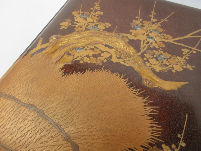 文箱 □ 光琳 蒔絵 [梅 生垣 琵琶 草花] 金梨地 螺鈿細工 切金箔 金縁