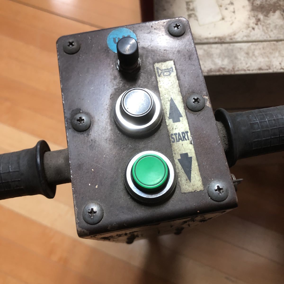 167 電動パワーリフター 320kg ニチユ OKD1207LK-S41 現状品 長野県 