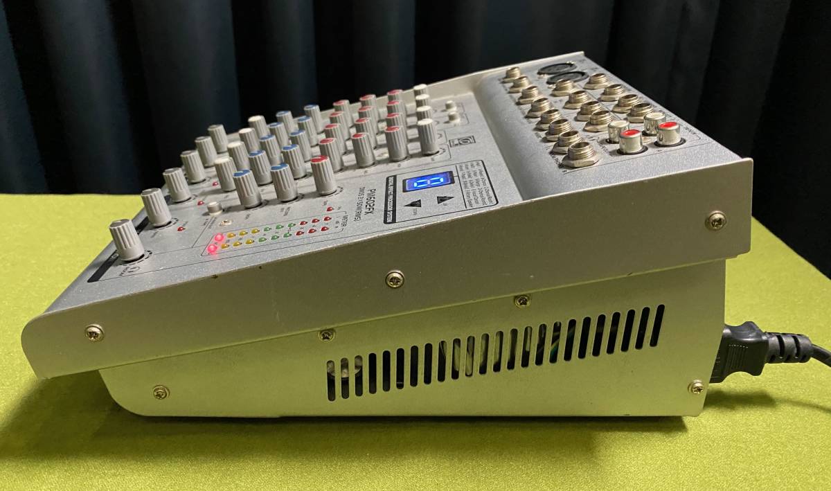 Behringer PM602FX パワードミキサー CLASSIC PRO パワードミキサー