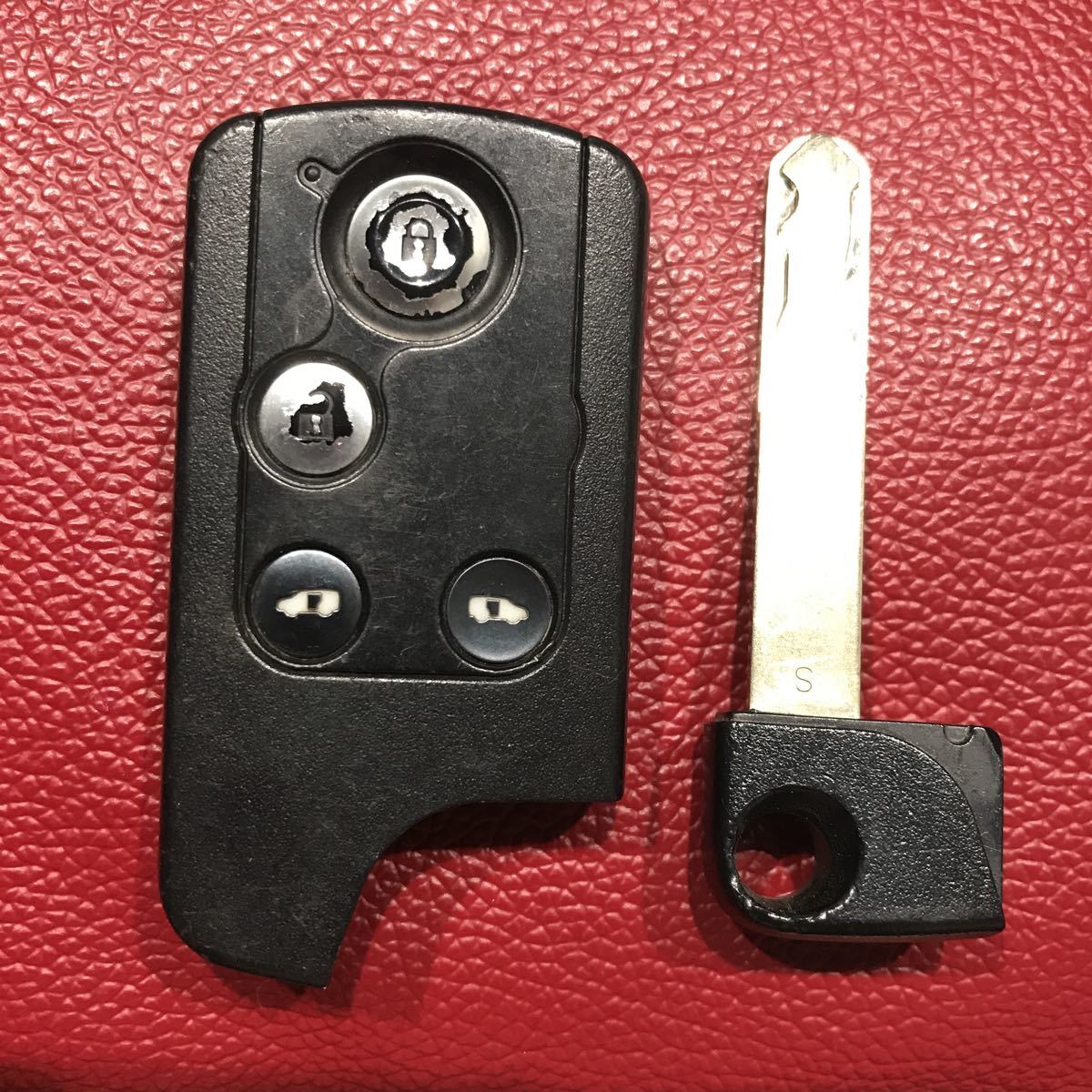 ホンダ純正 ステップワゴン スパーダ　RK5 両側スライドドア用　スマートキー 中古品！72147-SZW-J71 ②