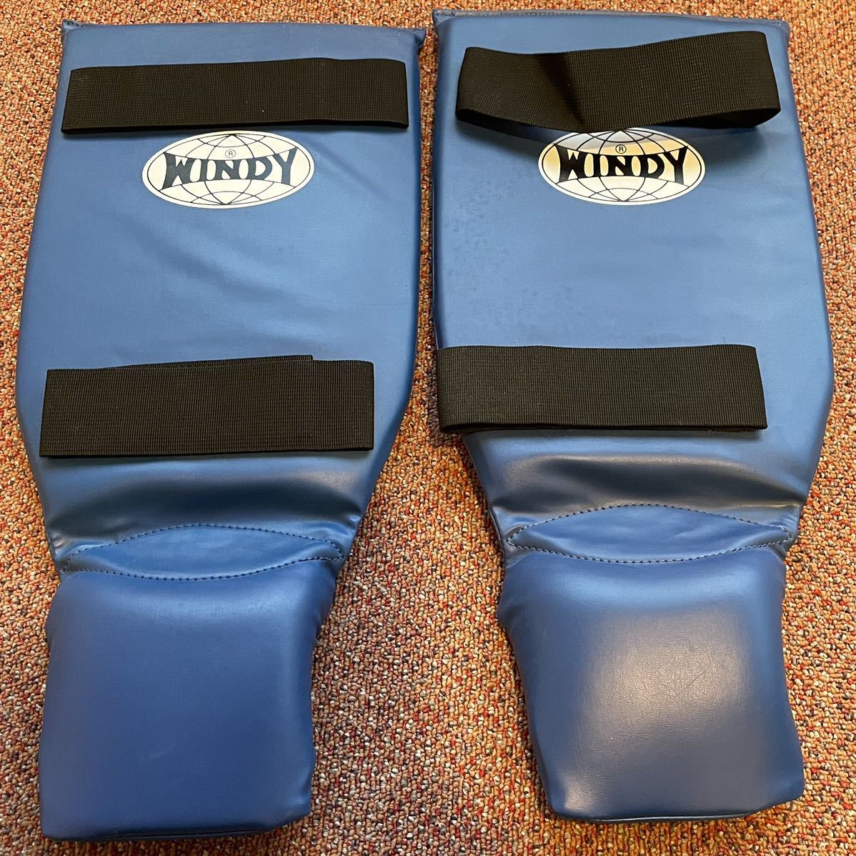 WINDY ウィンディ ボクシンググローブ グローブ レガース セット