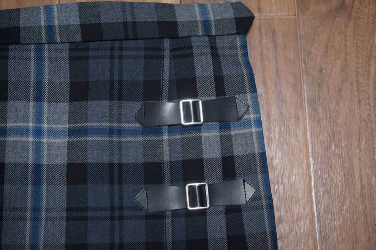 愛知中高　制服チェックスカート　大きめサイズ　ウエスト72　丈58　冬服　女子　JK　JC