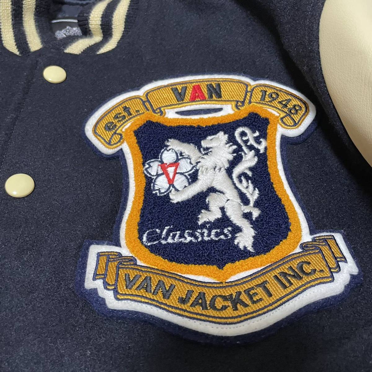 美品 ヴァンジャケット【抜群な存在感】VAN JAC 桜獅子ワッペン 