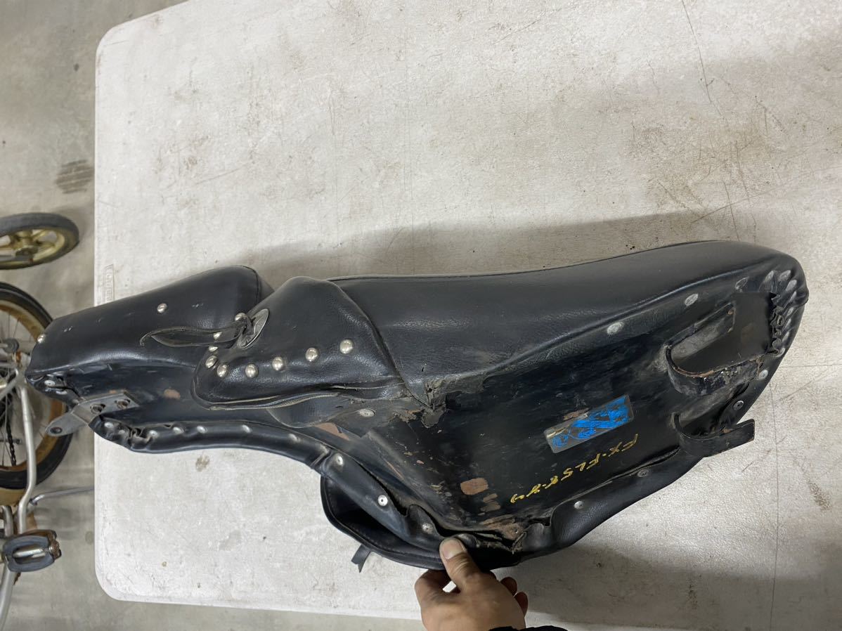 ショベル 4速フレーム用 コブラシート shovel head ショベルヘッド