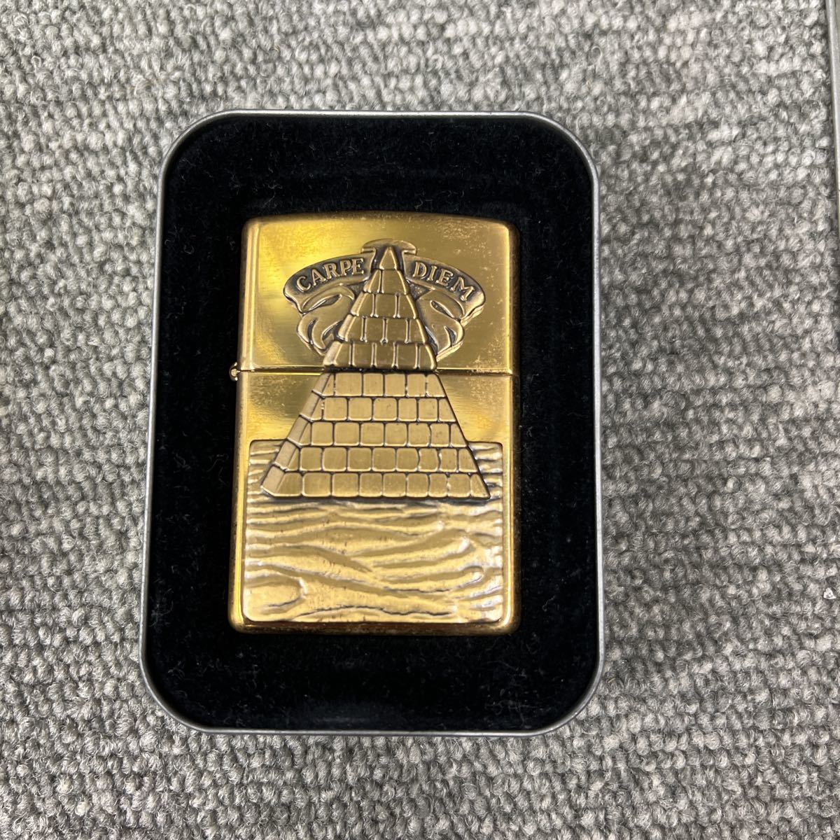 ZIPPO ジッポー 未使用　CARPE DIEM ピラミッド　フリーメイソン　元箱 DIEM ZIPPO フリーメイソン
