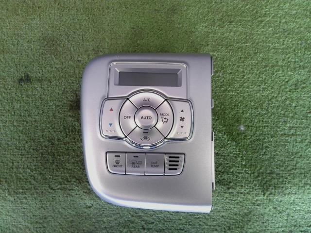 エブリィ ABA-DA17W A/Cスイッチパネル