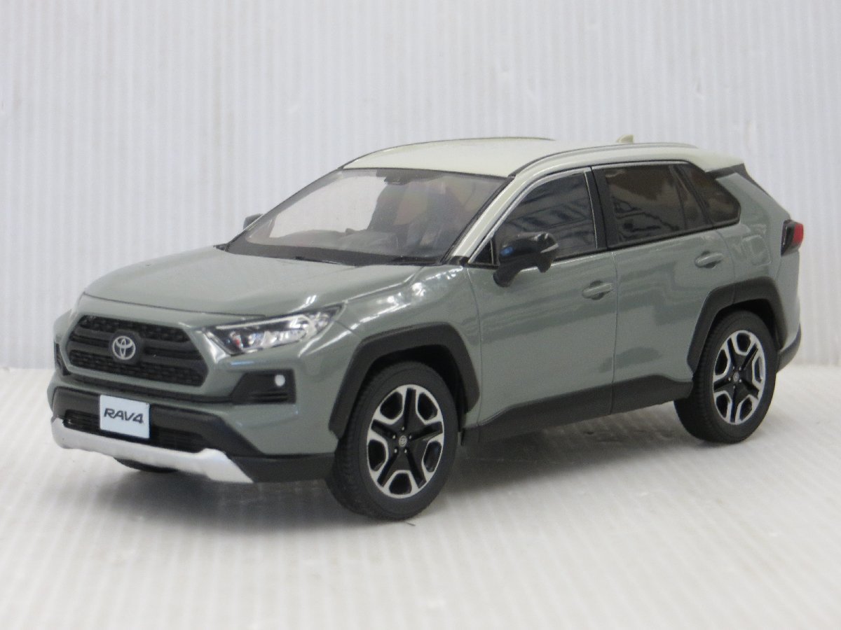 ☆中古品☆ 1/30 トヨタ 新型RAV4 アドベンチャー カラーサンプル