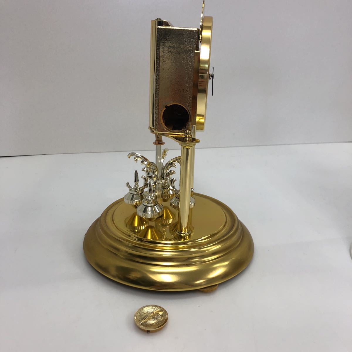 881 美品 置き時計 MASTER QUARTZ マスタークオーツ 置時計 回転振り子