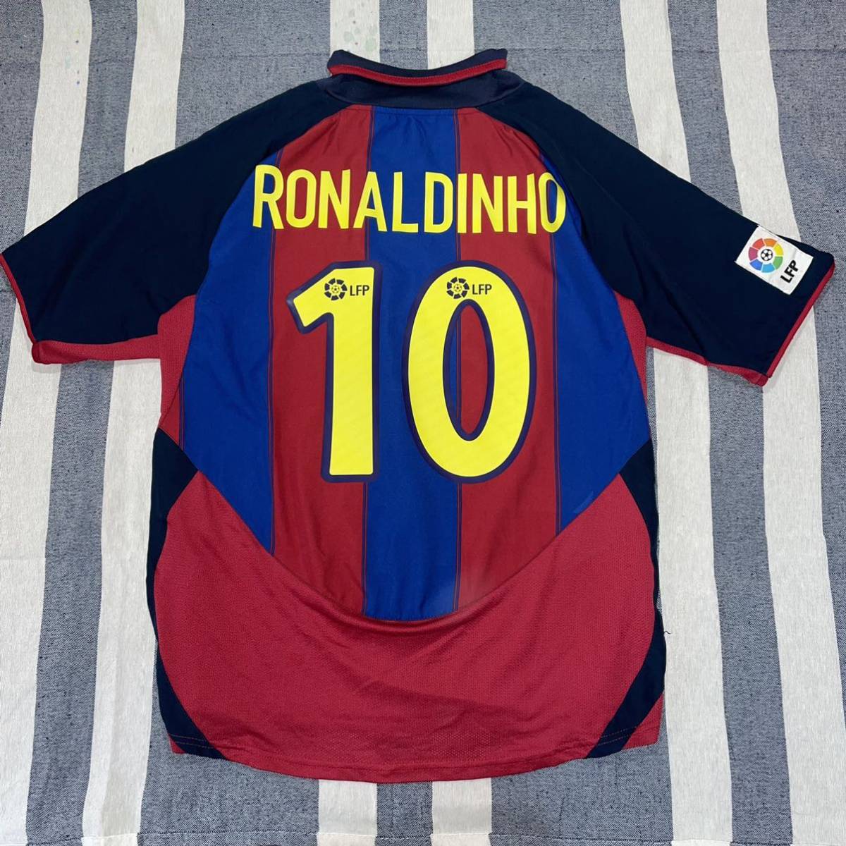 FCバルセロナ ユニフォーム ロナウジーニョ #10 NIKE バルセロナ XL 