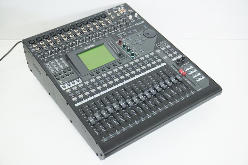 YAMAHA/ヤマハ デジタルミキサー△01V96i 中古△送料無料 - ヤマハ