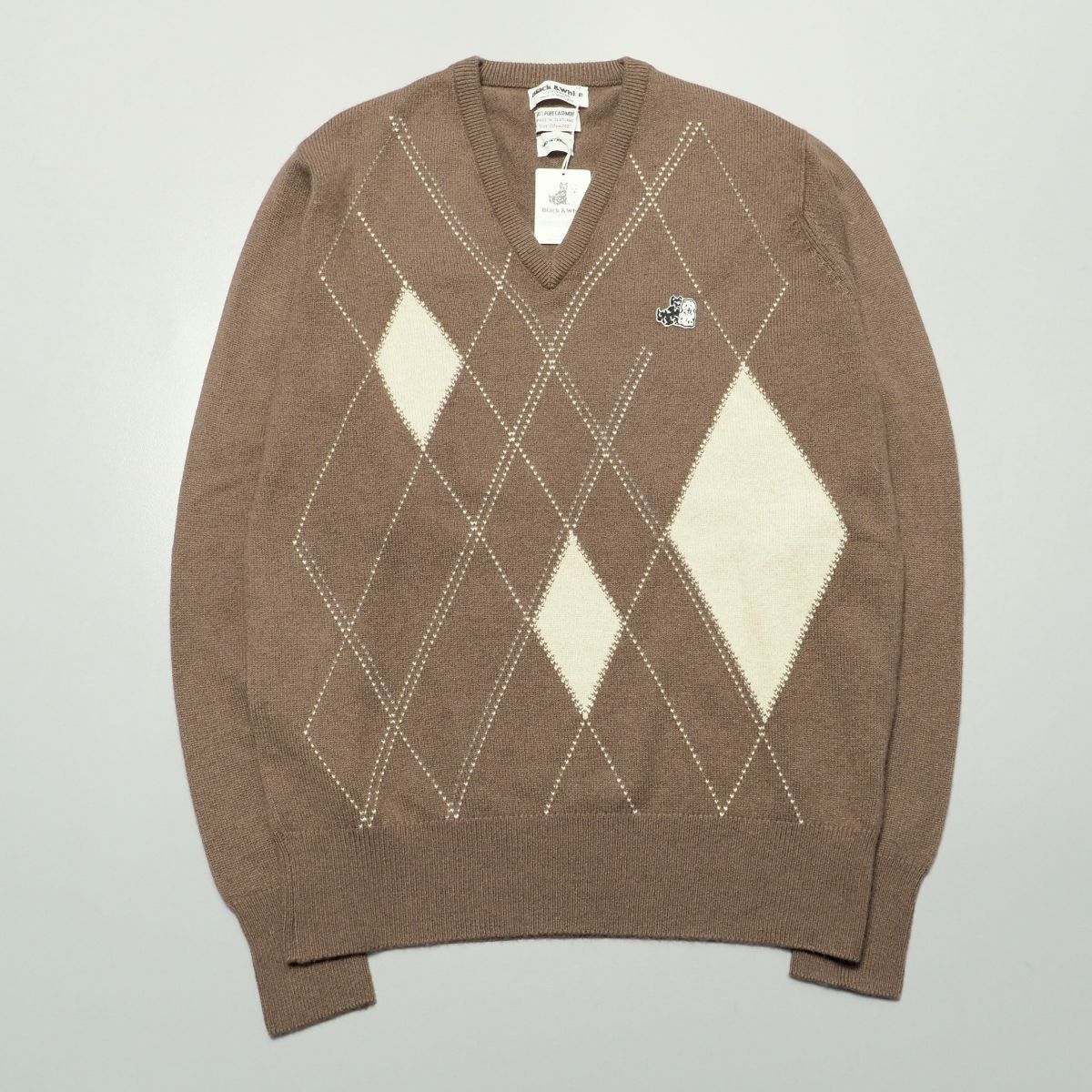 TF5145◎デッドストック 定価85，000円 Black&White ブラック＆ホワイト 英国製 総カシミヤ ダイヤ柄 チェック柄 Vネック ニット セーター L