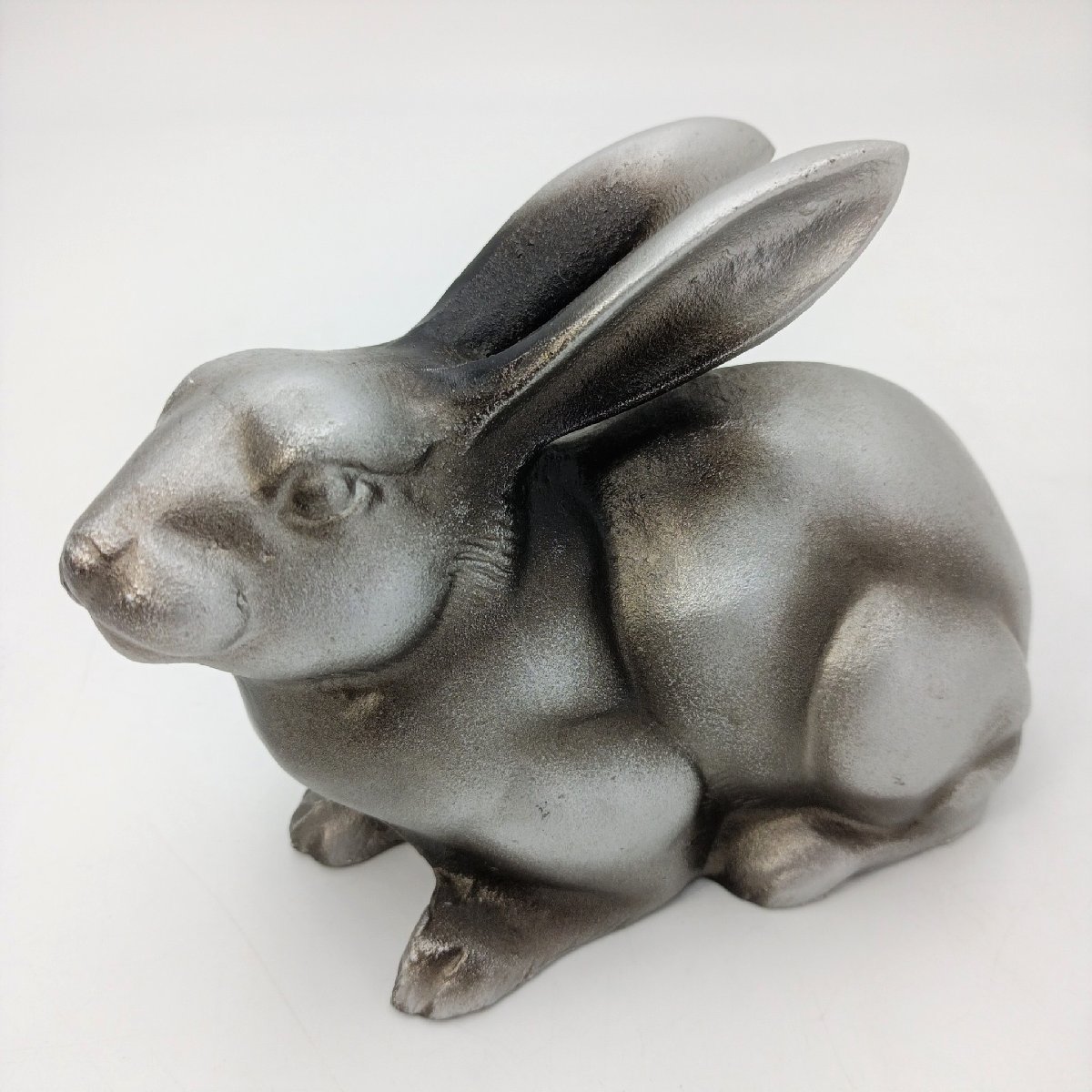 干支 置物 卯 うさぎ 金属加工 えと 鋳物 兔 縁起物 座うさぎ ラビット 