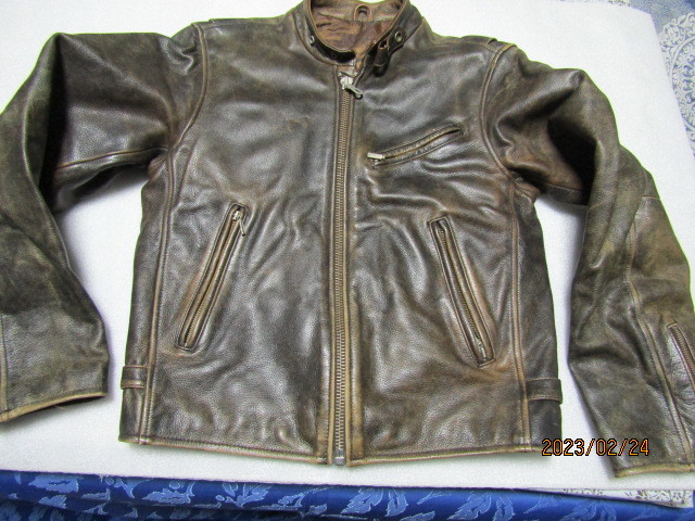 (^^♪ オートバイ　皮ジャンバー（中古）　