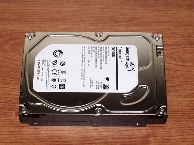 豊富な 2TB Seagate ST2000DM001 F/W：CC43 3枚プラッタ 新同品 XWT(2TB～)｜売買されたオークション情報、yahooの商品情報をアーカイブ公開 - オークファン 3.5 SerialATA