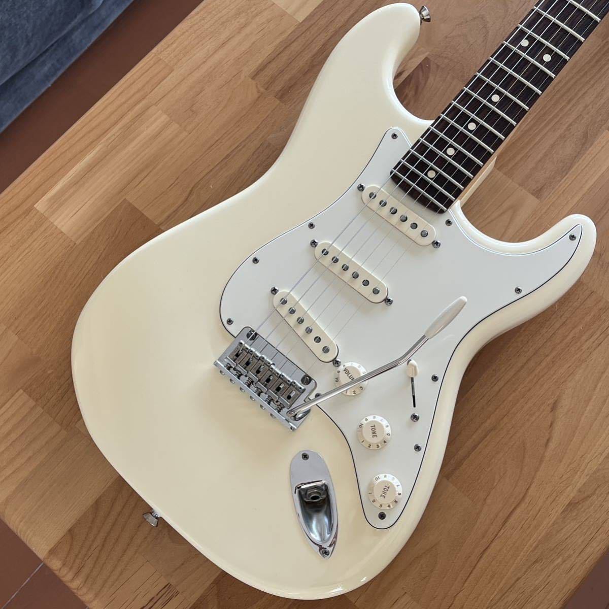 生産完了】Fender USA ストラトキャスター American Standard  