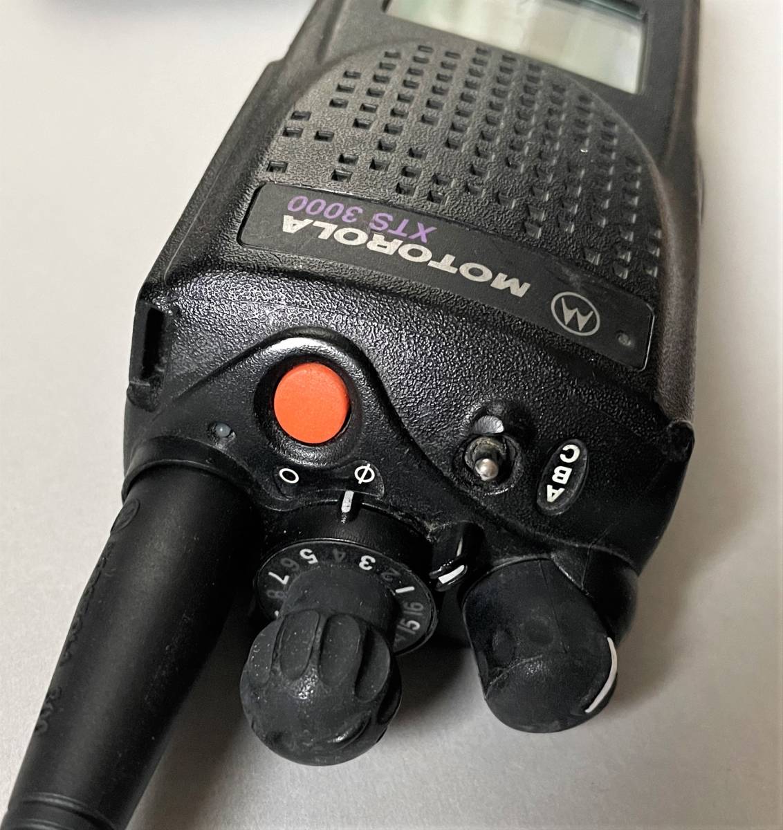 モトローラ xts3000 充電器付き モトローラXTS3000 ASTRO無線機・新品