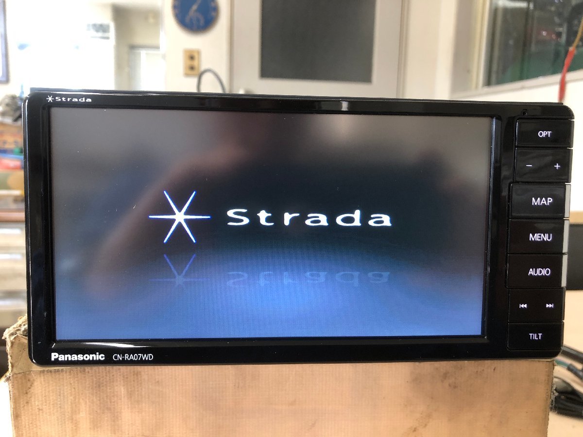 パナソニック ストラーダ メモリーナビ CN-RA07WD 2020年地図データ