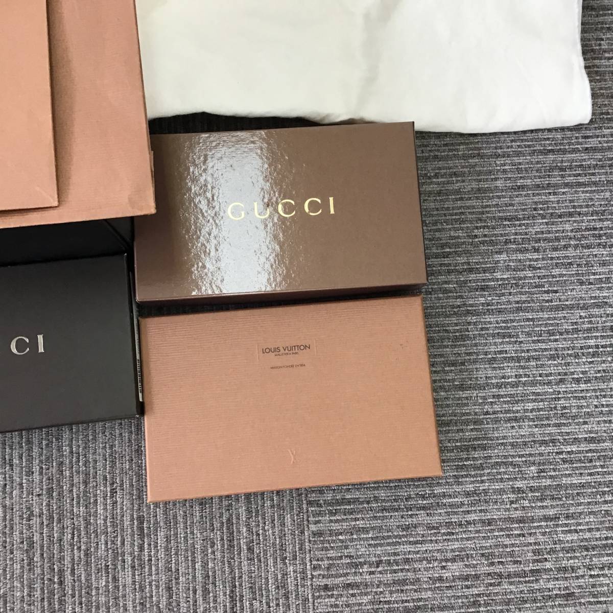 ブランド 空箱 紙袋 まとめ CHANEL⁄LOUIS VUITTON⁄GUCCI⁄BVLGARI