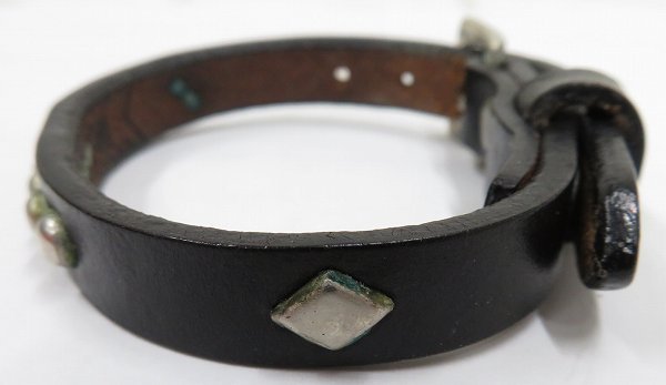 2A5679【クリックポスト対応】WOLF'S HEAD 10mm スタッズナローレザー