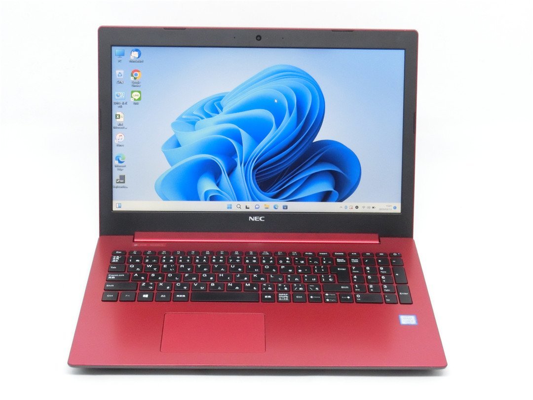 最新Win11Pro/カメラ内蔵/15.6型/ノートPC/爆速SSD256/8GB