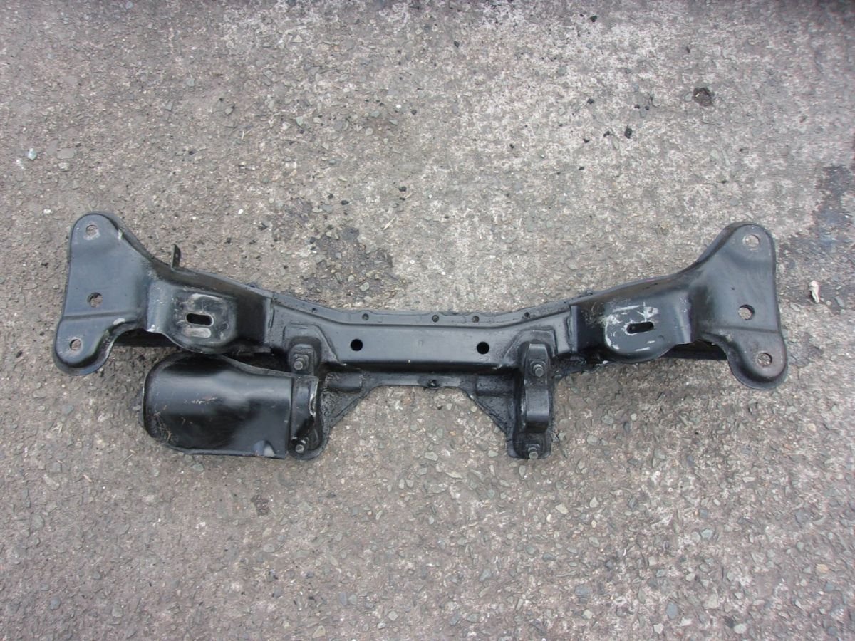 ★激安!★S14 シルビア 純正 ノーマル フロントメンバー SR20DET S15 等 / 2Q3-1139
