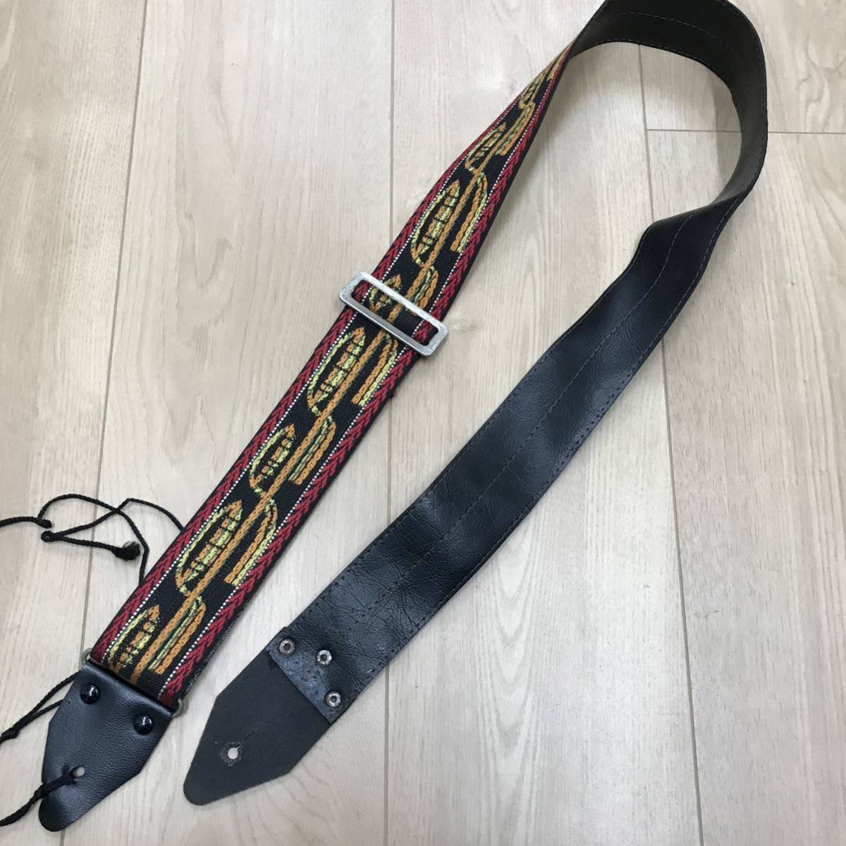 【高品質，定番人気】 ギターストラップ ヴィンテージ vintage(ストラップ)｜売買されたオークション情報、yahooの商品情報をアーカイブ公開 - オークファン ストラップ