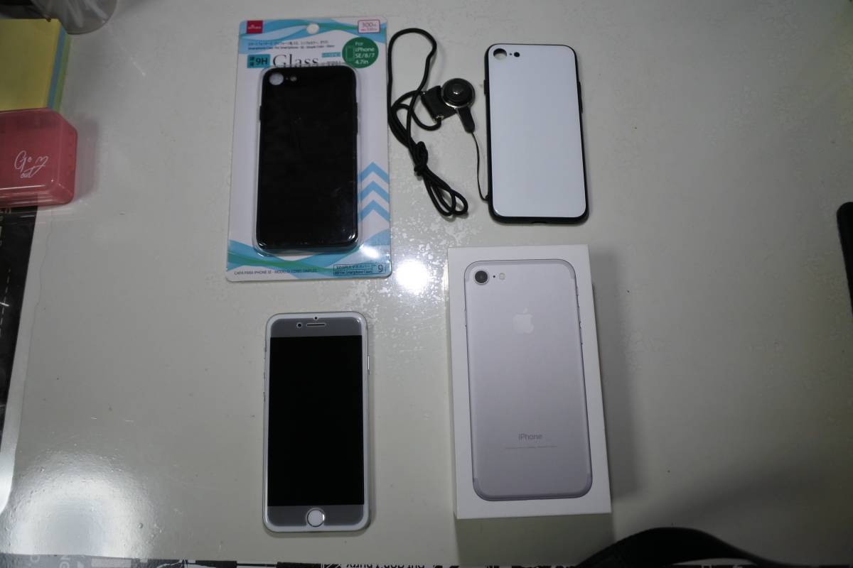 美品 Apple iPhone 64GB SE2 ムスビー｜iPhone 超美品 バッテリー99％ 付属